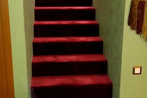 Ковролин на лестницу в частном доме фото